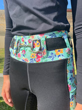 Load image into Gallery viewer, Blue floral and black tights
